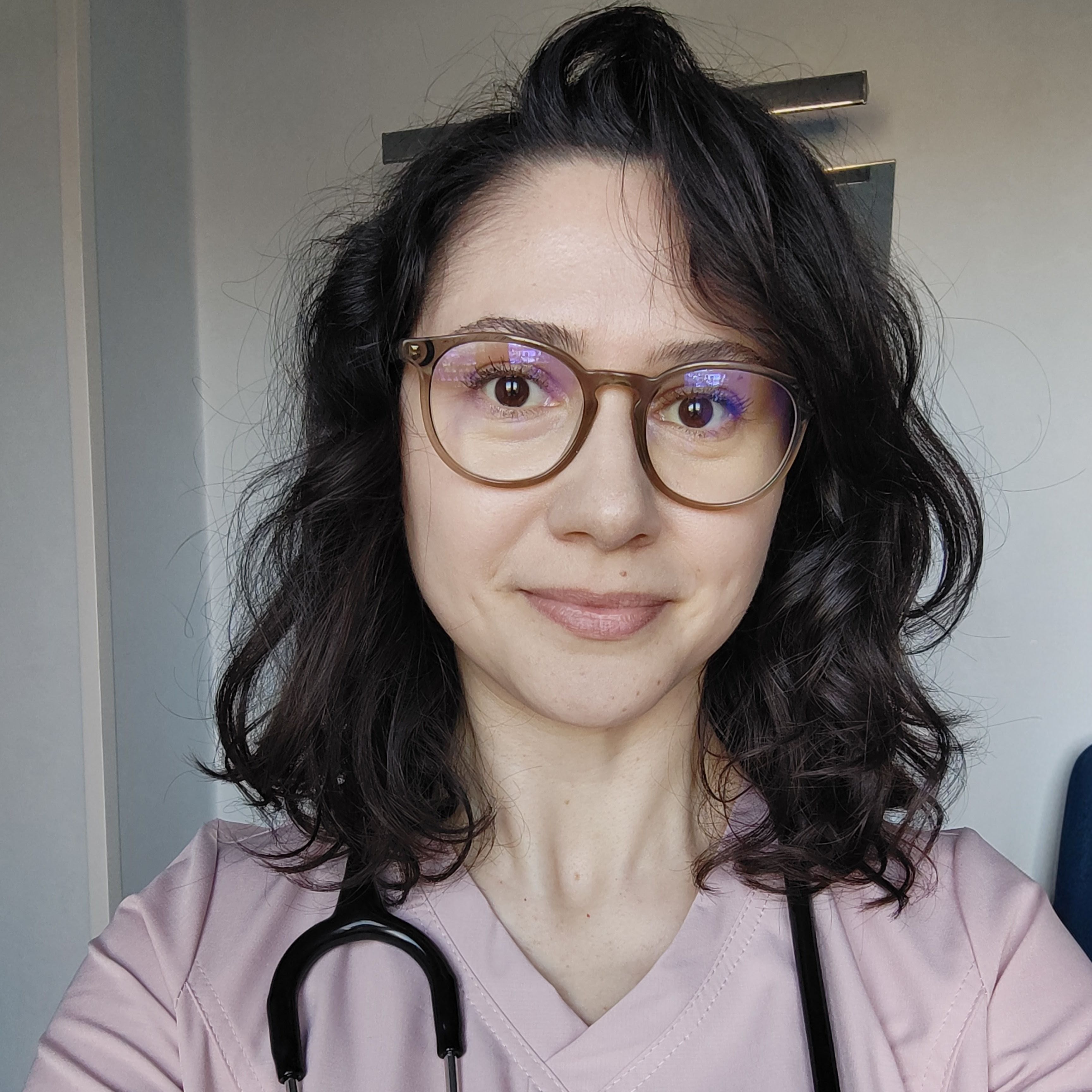 Dr. Adelina Zepciuc